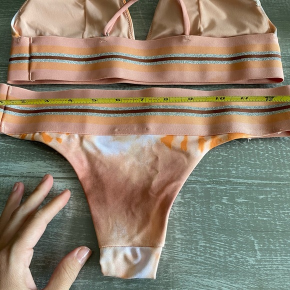 Two piece bikini - Picture 4 of 6